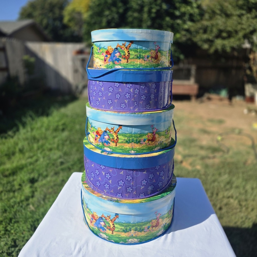 RARE VINTAGE 1990'S DISNEY'S WINNIE THE POOH SET OF 5 NESTED ROUND HAT BOXES NEW
